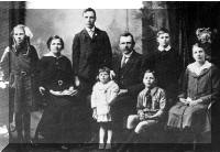 Clarence and Mintie Richardsons Family